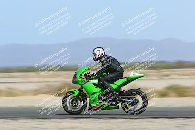 media/Apr-10-2022-SoCal Trackdays (Sun) [[f104b12566]]/Speed Shots Back Straight (930am)/